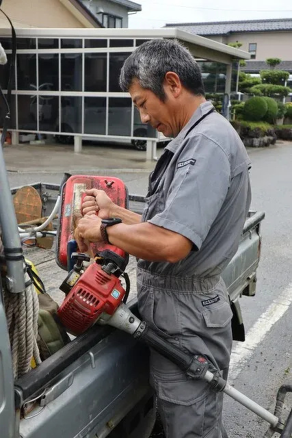 雑草切り取り作戦7